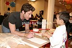 NEW YORK - APRIL 20:At the 3rd Annual &quotChildren's Day Artrageous&quot at the Metropolitan Pavilion in New York City on April 25, 2004<br>  (Photo by Rob Rich copyright 2004 516-676-3939<br>robwayne1@aol.com)